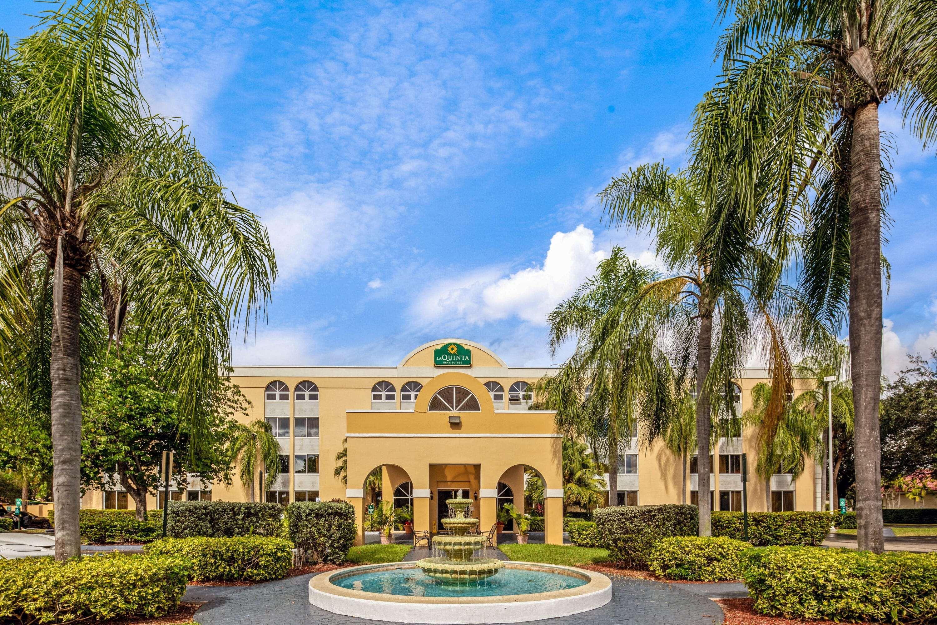 La Quinta By Wyndham Маями Лейкс Екстериор снимка